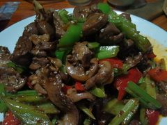 -一群羊手扒肉·火锅·早茶(远东公寓店)