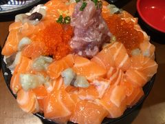 三文鱼火山丼-魔丼屋(日月光店)