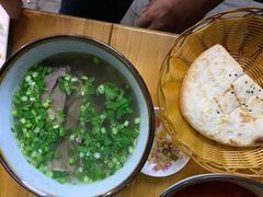 -陈掌柜澄城水盆羊肉(钟楼店)