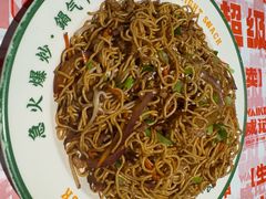 -威记烧嘢·南宁烧烤·超级生牛(绿地店)