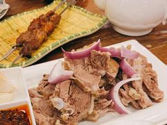 -清真·玛丽亚新疆菜主题餐厅(浙江中路店)