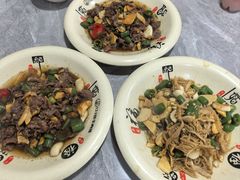 -何永光123鲜牛肉馆(1号店)