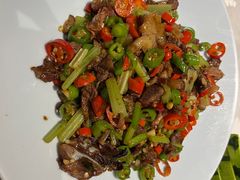 -鄱阳湖·江西小炒·瓦罐煨汤(五道口店)