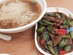 -小姜锅贴(凤凰街店)