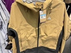 -NIKE上海青浦优选体验店