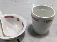 -东鑫记港式茶餐厅(南京东路店)