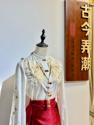 -古今弄潮旗袍摄影体验馆(老门东店)