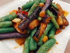 杭椒烧杭茄-银都上海菜馆(粤海东路店)