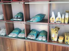 -翰皇直营洗衣洗鞋(望京鹿港店)