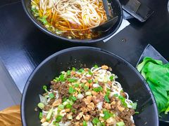 重庆小面-丽影重庆小面(定西路店)