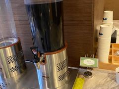 -西安钟楼北大街希尔顿欢朋酒店