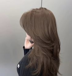 -镁连社·美联社