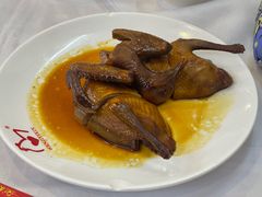 传统豉油皇乳鸽-文记壹心鸡(宝华路店)