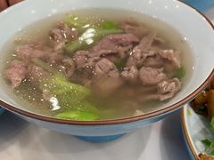 -犇逸·乐山跷脚牛肉·四川现炒(览海店)