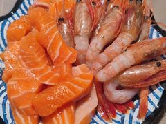 -金马门国际美食百汇(珞喻路店)