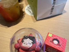-奈雪的茶(M+世纪都会广场店)