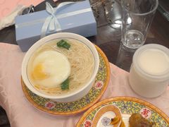 -鸿宾楼(展览馆路店)