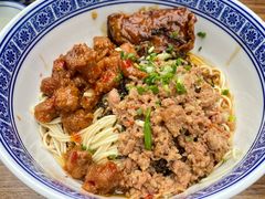 腊肉拌面-沪西老弄堂面馆(定西路店)