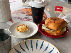 -必胜客(港悦广场店)