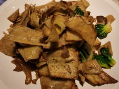 腊肉炒豆丝-黄泥岗·地道湖北菜(奥特莱斯店)