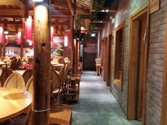 大堂-老凯俚酸汤鱼(鸿通城店)