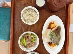 -雪梅月子中心(华侨城店)