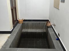 -水底山庄园温泉