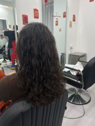 -LILI·HAIR SALON理理造型
