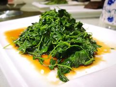 -梅龙镇酒家(南京西路总店)
