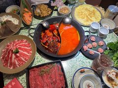 -鸿姐老火锅(静安店)