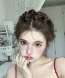 -明天见·化妆造型工作室