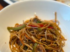 -MONICH牛排融合餐厅(和义大道购物中心店)