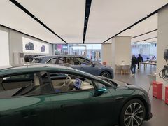 -华为智能生活馆(上海金桥国际商业广场)