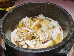 -芸山季·云南野生菌火锅(人民广场来福士店)
