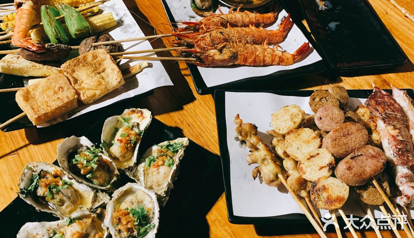 等足2小时换来一顿“哇塞”惊艳的烧烤