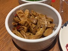 -渝是乎酸菜鱼(龙旗购物中心店)