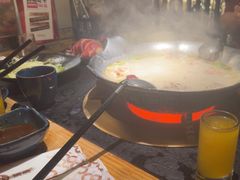 -湊湊火锅·茶憩(上海合生汇店)