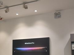 -Apple授权专营店(宝山万达店)