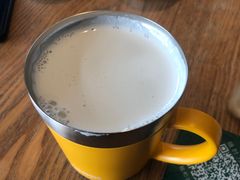 -星巴克臻选(莘庄仲盛店)