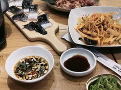 -青瓦餐厅·生鱼片·韩园烤肉(西塔店)