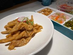 -荷塘秋月·本帮江浙菜(国权路店)