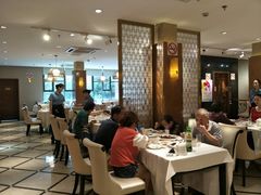 大堂-老人和饭店(打浦路店)