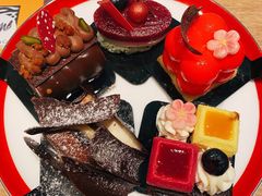 -咖啡苑自助餐厅·中国大饭店