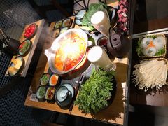 -湊湊火锅·茶憩(新中关购物中心店)