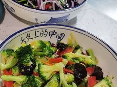 -三好食堂(煎饺·馄饨·肉饼米线·盛世广场店)