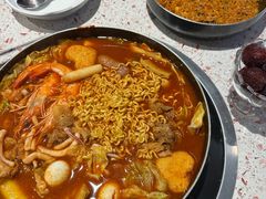 -玛喜达韩式火锅大排档(海城店)