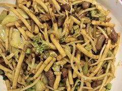 -怪噜范·老贵阳街头名小吃(鸿通城店)