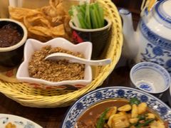 -鲁菜根·泰山菜(泰山店)