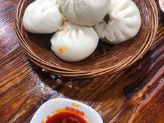 孜然肉包子-清真石家包子(大皮院总店)