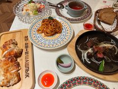 -俄士厨房(环球港店)